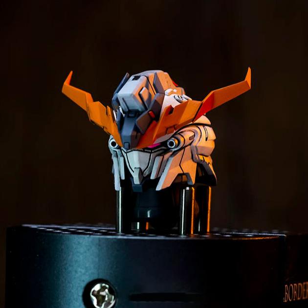 MG Sinanju Stein Head GK Kit - Takara Model Studio